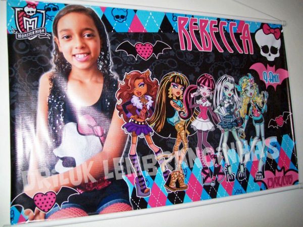 BANNER Monster high 110X70